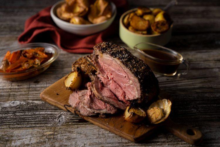 Easter celebrations at home with your family! How to cook the PERFECT beef roast Easter celebrations at home with your family! How to cook the PERFECT beef roast