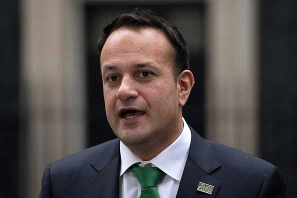 Taoiseach Leo Varadkar asks public to avoid holiday homes and caravan parks over Easter Taoiseach Leo Varadkar asks public to avoid holiday homes and caravan parks over Easter