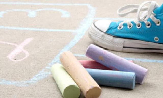 10 non-screen activities that’ll give your kids a taste of what a 90s childhood was like 10 non-screen activities that’ll give your kids a taste of what a 90s childhood was like