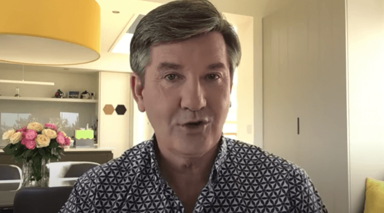 There’s a new virtual Daniel O’Donnell chat show starting on TG4 next month