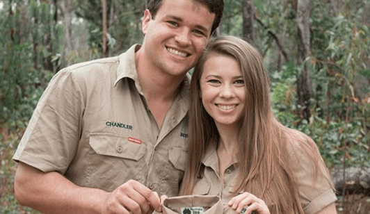 Bindi Irwin and husband Chandler Powell reveal that they are expecting a girl Bindi Irwin and husband Chandler Powell reveal that they are expecting a girl