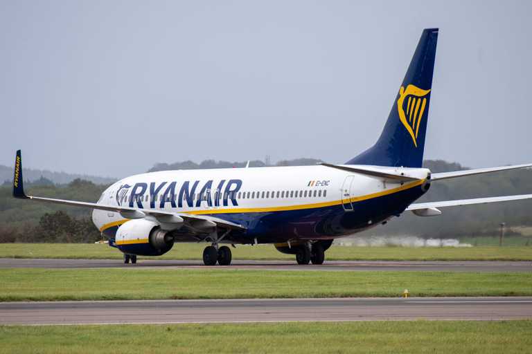 Ryanair launches first ever ‘Buy One, Get One Free’ offer Ryanair launches first ever ‘Buy One, Get One Free’ offer
