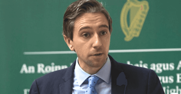 200,000 students set to claim €250 Covid Christmas grant 200,000 students set to claim €250 Covid Christmas grant