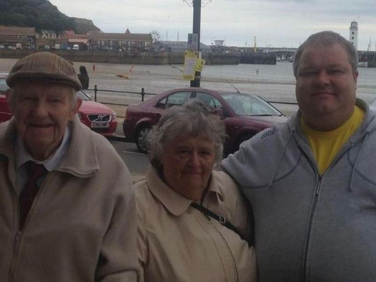 Four members of single family die of Covid-19 in UK after Christmas rules relaxation Four members of single family die of Covid-19 in UK after Christmas rules relaxation