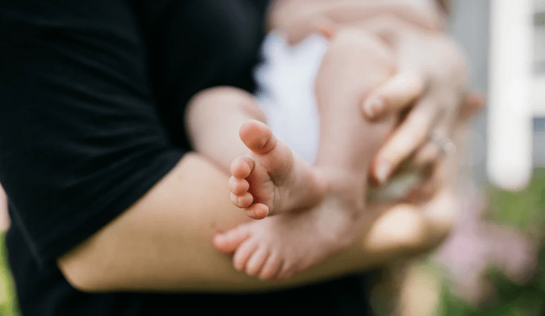 New mothers in Ireland are struggling as lockdown means little or no support New mothers in Ireland are struggling as lockdown means little or no support