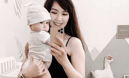 ‘It’s a baby prison’ – one mum’s controversial approach to parenting has caused some backlash ‘It’s a baby prison’ – one mum’s controversial approach to parenting has caused some backlash