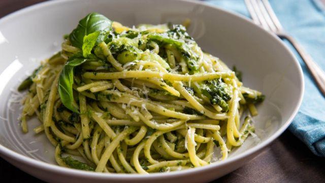 Experts reveal this popular pasta dish is actually WORSE for kids than a Happy Meal Experts reveal this popular pasta dish is actually WORSE for kids than a Happy Meal