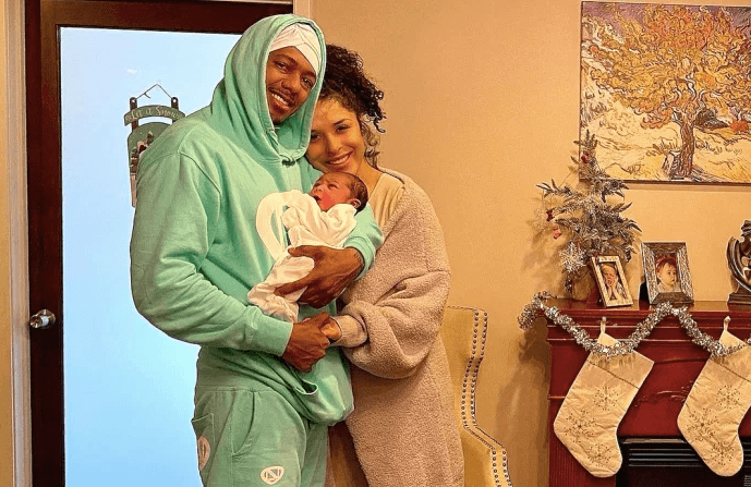Nick Cannon says he fathered four babies in seven months “on purpose” Nick Cannon says he fathered four babies in seven months “on purpose”