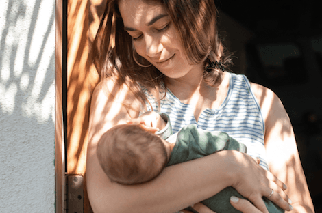 5 simple and thoughtful ways to support a friend who just had a baby 5 simple and thoughtful ways to support a friend who just had a baby