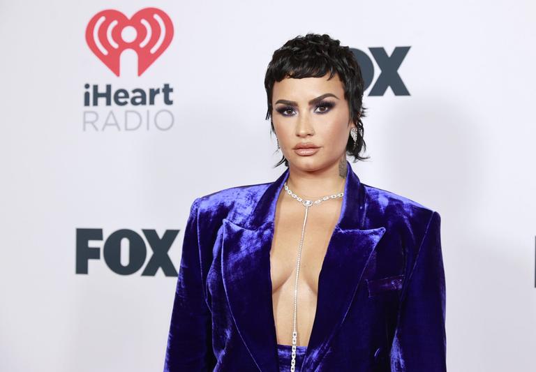Demi Lovato says we should stop calling extraterrestrials “aliens” as it is a “derogatory” term Demi Lovato says we should stop calling extraterrestrials “aliens” as it is a “derogatory” term