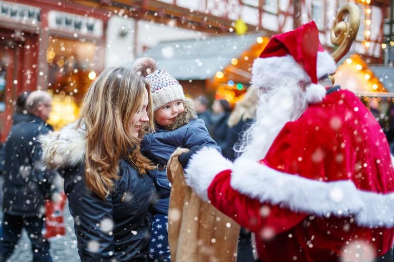 ‘I refuse to tell my 2-year-old daughter that Santa is real’ ‘I refuse to tell my 2-year-old daughter that Santa is real’