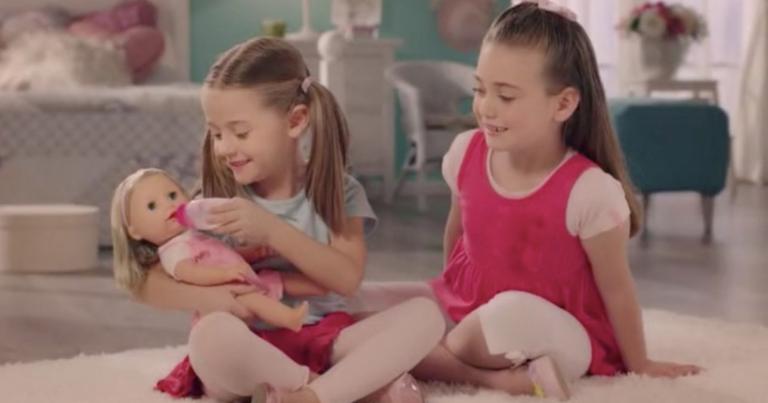 Mum horrified after finding a knife inside the box of a doll she was buying for her daughter Mum horrified after finding a knife inside the box of a doll she was buying for her daughter