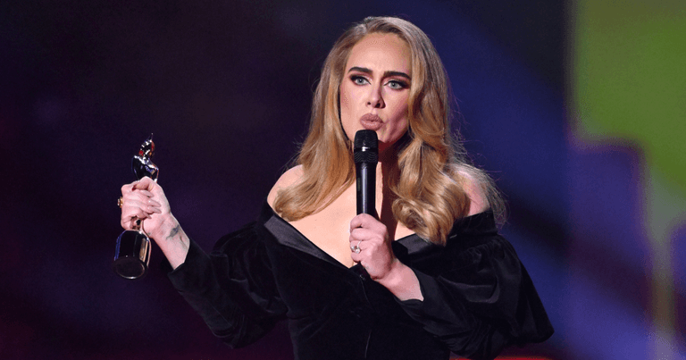 Adele tearfully dedicates BRIT Award to “gracious” son Angelo and her ex-husband Simon Adele tearfully dedicates BRIT Award to “gracious” son Angelo and her ex-husband Simon