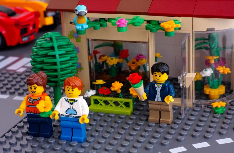 LEGO set to open first ever Irish store this year LEGO set to open first ever Irish store this year