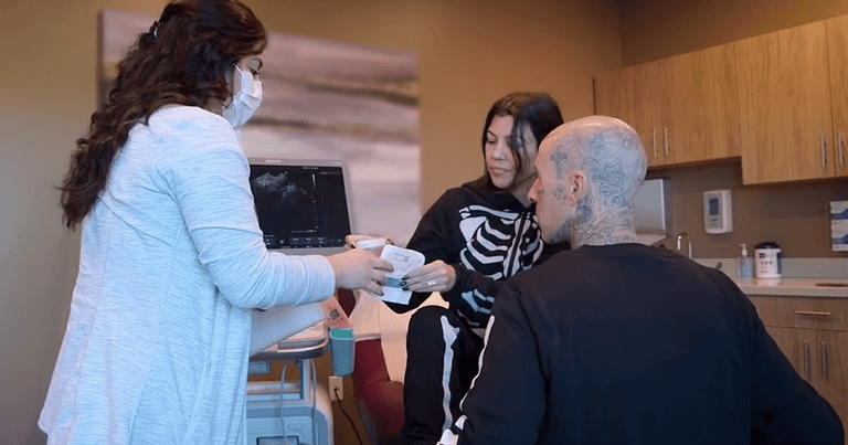 Kourtney Kardashian reveals IVF with Travis Barker “hasn’t been the most amazing experience” Kourtney Kardashian reveals IVF with Travis Barker “hasn’t been the most amazing experience”