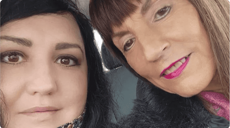 Dublin mum fighting for her life in Gran Canaria after developing sepsis on holiday Dublin mum fighting for her life in Gran Canaria after developing sepsis on holiday