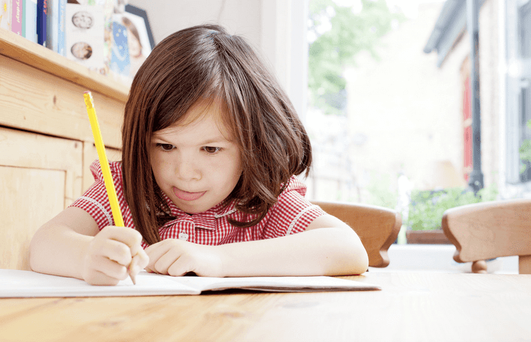 “Absolutely no benefit” to homework in primary school says leading child psychotherapist “Absolutely no benefit” to homework in primary school says leading child psychotherapist