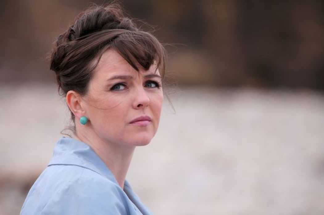 Eastenders star Melanie Clark Pullen dies from cancer aged 46