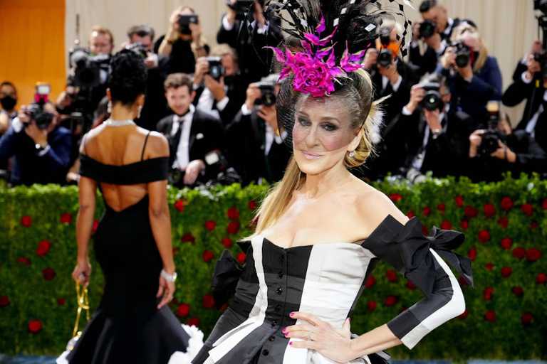 Sarah Jessica Parker speaks out about relationship Chris Noth after sexual assault allegations Sarah Jessica Parker speaks out about relationship Chris Noth after sexual assault allegations