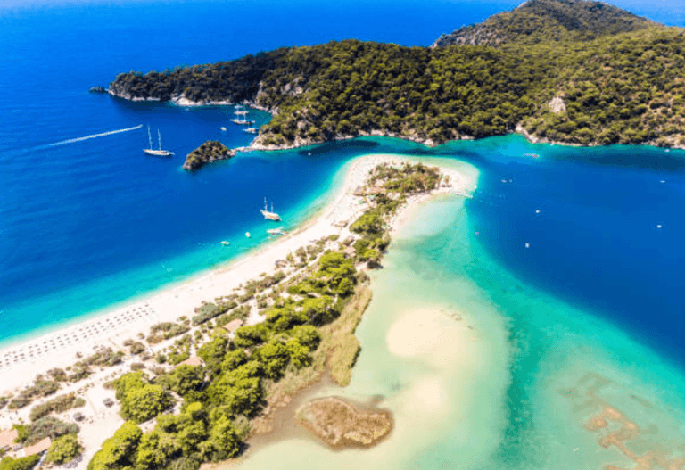 Irish mum claims her children were almost abducted on holiday in Turkey Irish mum claims her children were almost abducted on holiday in Turkey