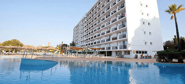 Breaking: 7-year-old Irish girl dies after tragic incident in Spanish hotel pool Breaking: 7-year-old Irish girl dies after tragic incident in Spanish hotel pool