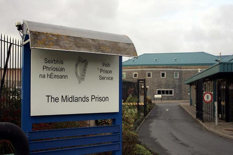 Man accused of murdering his wife and kids found dead in Midlands prison Man accused of murdering his wife and kids found dead in Midlands prison
