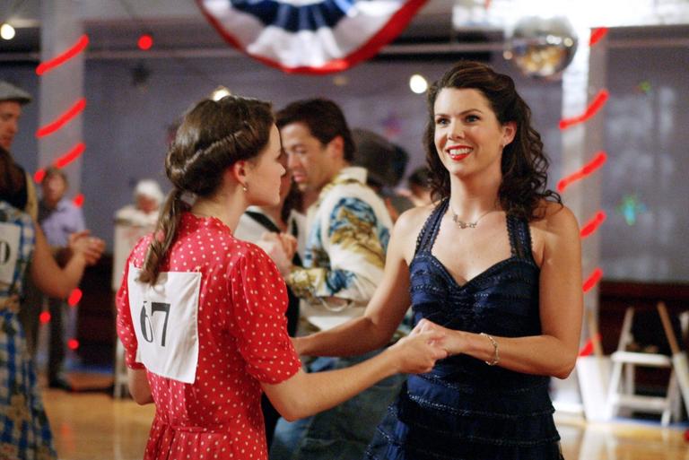 Lauren Graham would return to Gilmore Girls “in a heartbeat” Lauren Graham would return to Gilmore Girls “in a heartbeat”