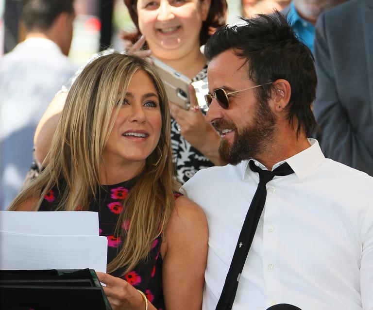 Justin Theroux supports Jennifer Aniston after candid interview Justin Theroux supports Jennifer Aniston after candid interview