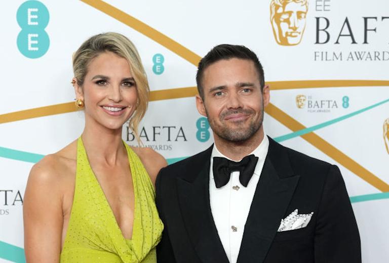 Vogue Williams explains why she won’t ever drink on a plane again Vogue Williams explains why she won’t ever drink on a plane again