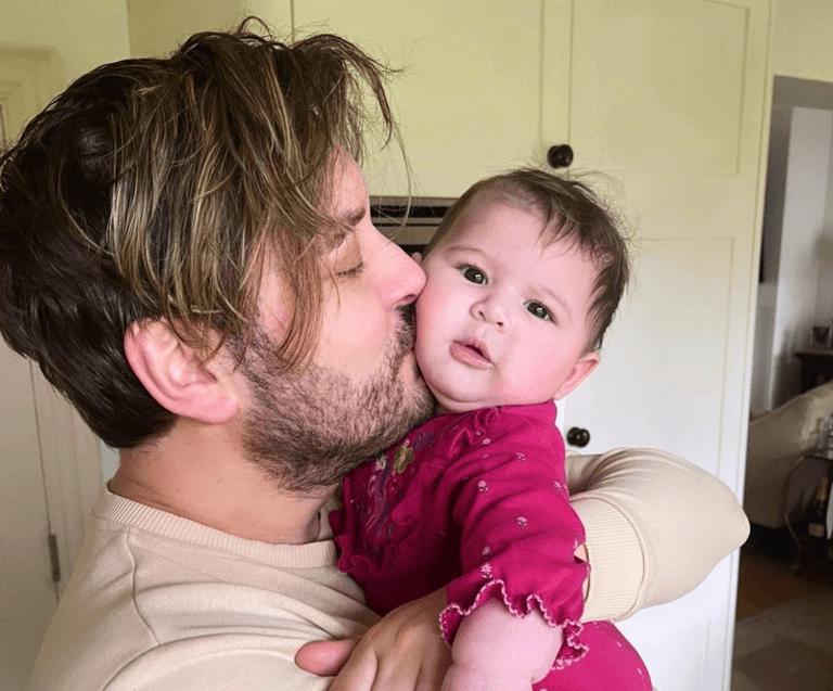 Viewers in floods of tears over Brian Dowling and Arthur Gourounlian’s doc Viewers in floods of tears over Brian Dowling and Arthur Gourounlian’s doc