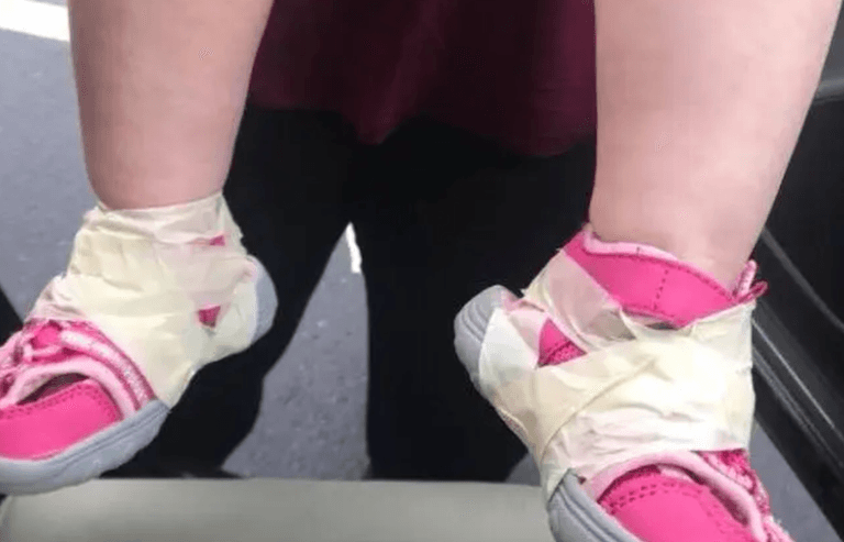 Creche called out after taping shoes to infant’s feet Creche called out after taping shoes to infant’s feet