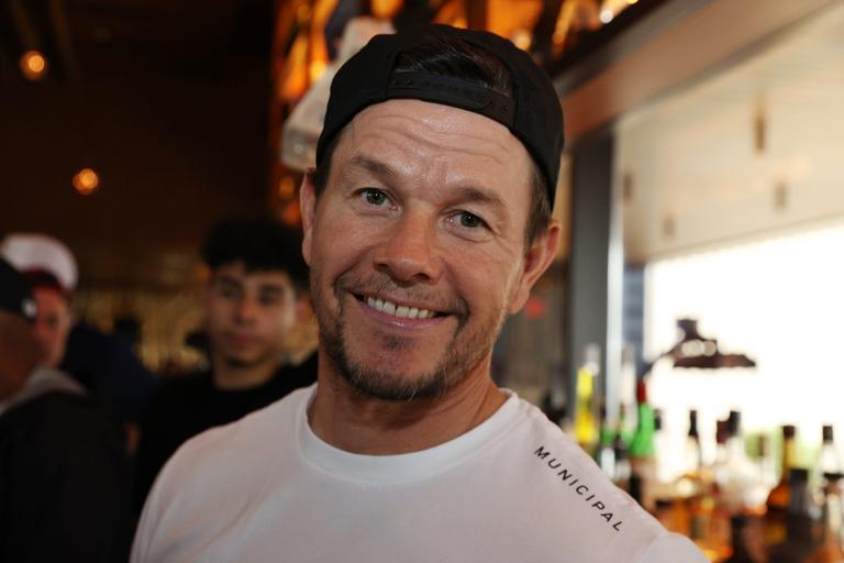 Mark Wahlberg still listens to his late mum’s voicemails Mark Wahlberg still listens to his late mum’s voicemails
