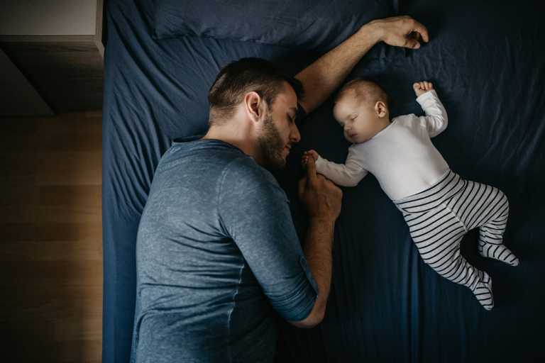 ‘I need my sleep’ – Dad refuses to change baby’s nappy overnight ‘I need my sleep’ – Dad refuses to change baby’s nappy overnight