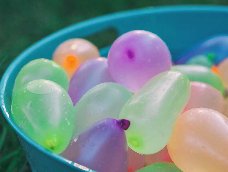 Warning over reusable water balloons after one mum’s terrifying magnet incident Warning over reusable water balloons after one mum’s terrifying magnet incident