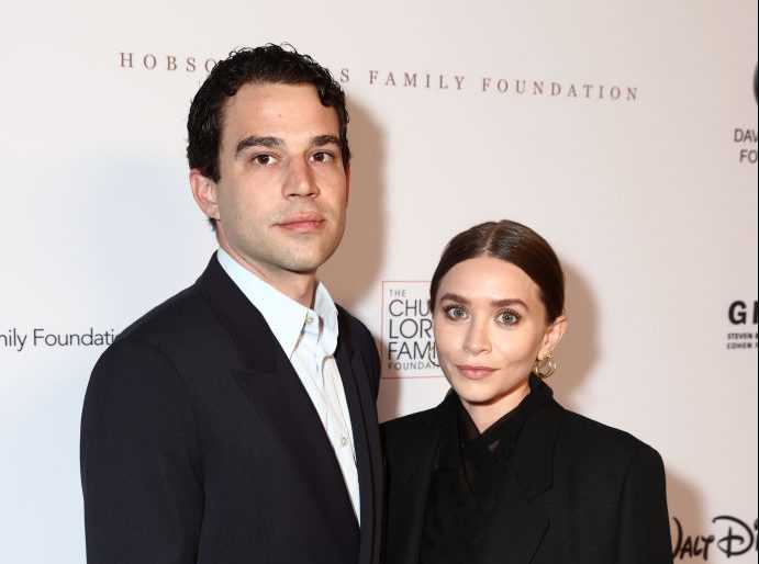 Ashley Olsen welcomes first child with Louis Eisner after secret pregnancy Ashley Olsen welcomes first child with Louis Eisner after secret pregnancy