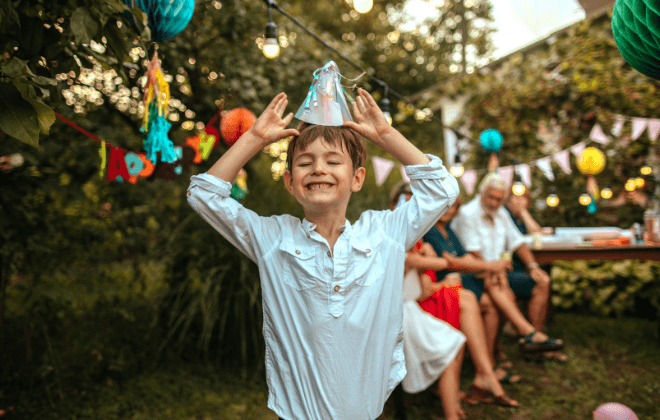 Dad wants to have son’s birthday party that he can’t even attend Dad wants to have son’s birthday party that he can’t even attend