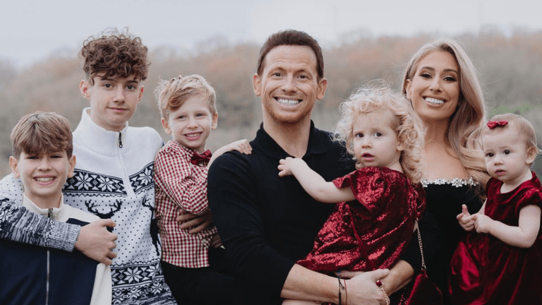 Stacey Solomon surprises her entire family with a dream holiday for Christmas Stacey Solomon surprises her entire family with a dream holiday for Christmas