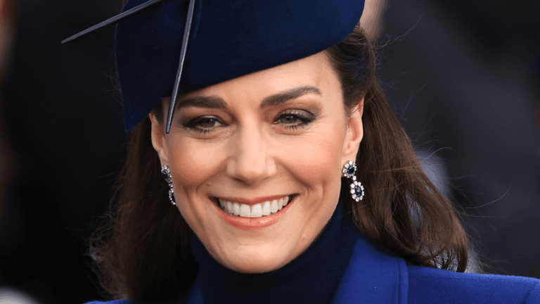 Prince William visits Princess Kate in hospital following planned surgery Prince William visits Princess Kate in hospital following planned surgery