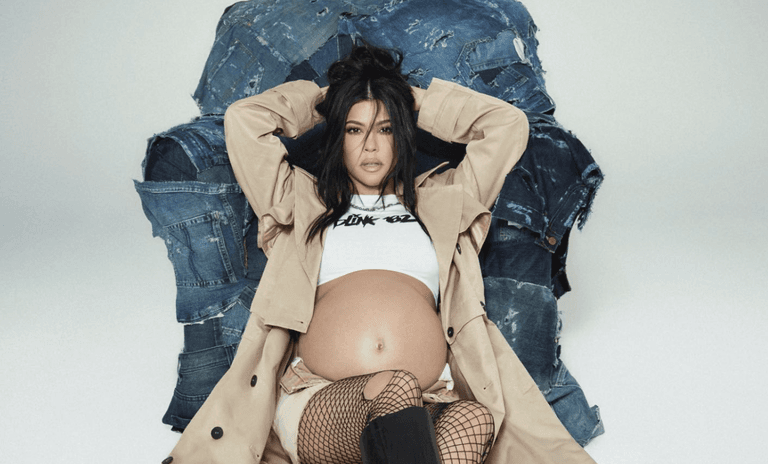 What Kourtney Kardashian packed inside her hospital bags What Kourtney Kardashian packed inside her hospital bags