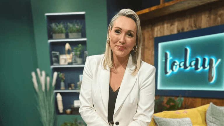 ‘It’s affecting your fertility’ – 2FM’s Tracy Clifford opens up about endometriosis diagnosis ‘It’s affecting your fertility’ – 2FM’s Tracy Clifford opens up about endometriosis diagnosis