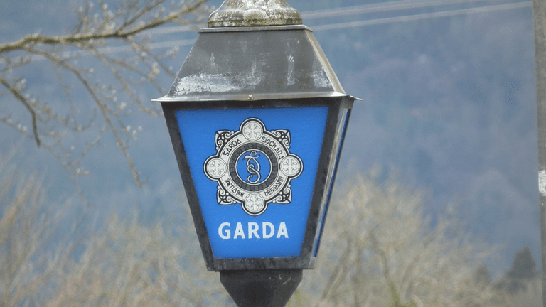 Gardaí investigating machete attack at u-14 boxing event in Roscommon Gardaí investigating machete attack at u-14 boxing event in Roscommon