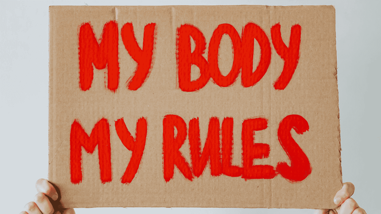 ‘Treated like criminals’ — Calls for urgent reform of abortion services in Ireland