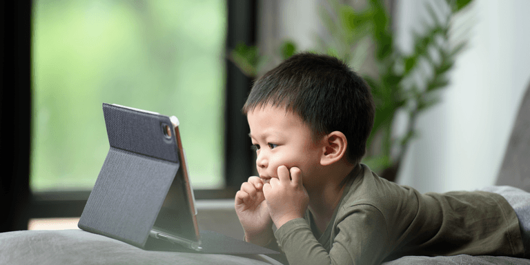 Five ways to balance screen time and real-life experiences for your kids Five ways to balance screen time and real-life experiences for your kids