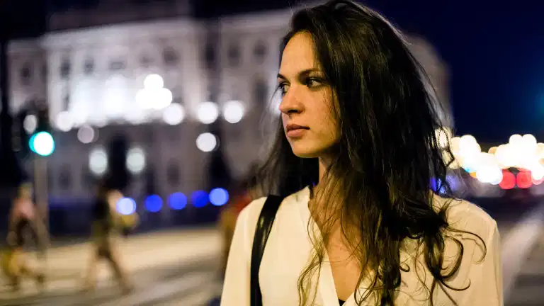 ‘If I feel really scared, I pretend I’m on the phone’ – 91% of women don’t feel safe walking at night ‘If I feel really scared, I pretend I’m on the phone’ – 91% of women don’t feel safe walking at night