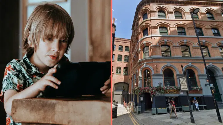 ‘Staff told me to turn down my child’s iPad while we were in a restaurant – I’m furious’ ‘Staff told me to turn down my child’s iPad while we were in a restaurant – I’m furious’