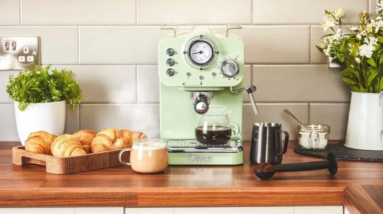 Shoppers who missed out on Aldi espresso machine find perfect alternative Shoppers who missed out on Aldi espresso machine find perfect alternative