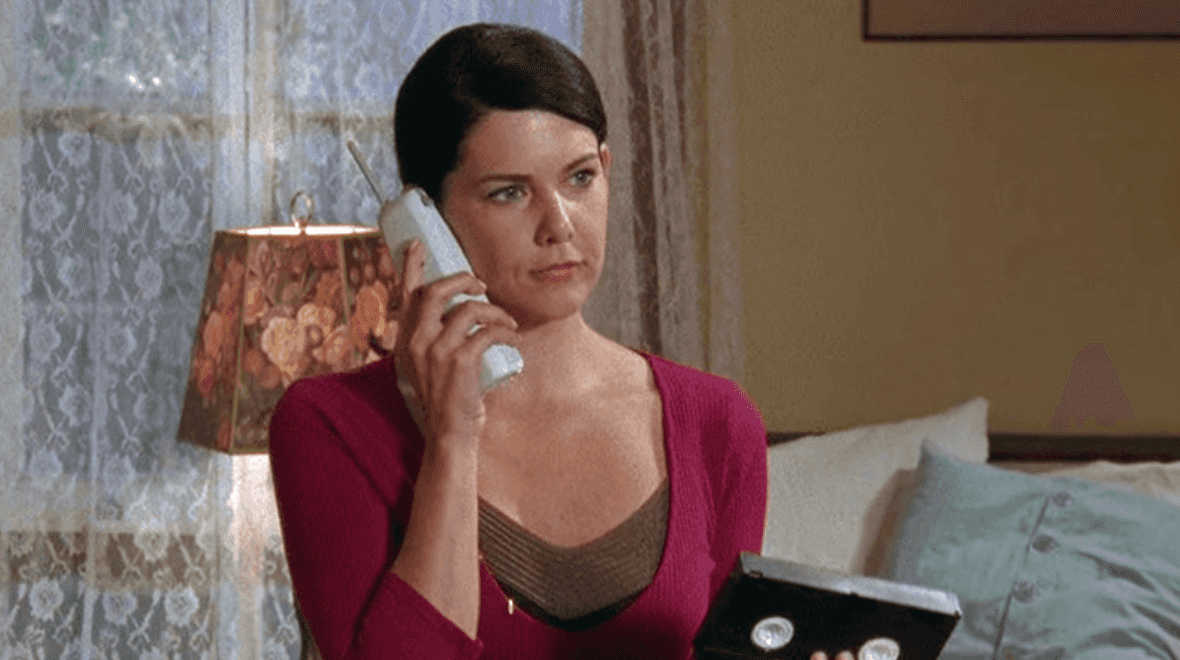 Talking to your mam on the phone is good for your health, science finds