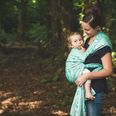 What’s this babywearing all about? And why is it so beneficial to baby and mum?