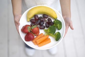 4 top tips for getting a picky little eater to eat