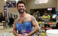 This uncle wore a princess dress to the cinema for his 4-year-old niece